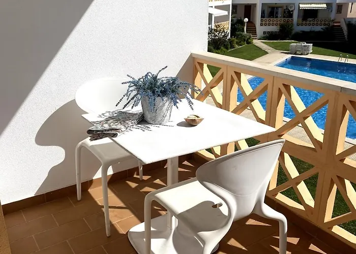 C Dreams - Comfortable And Luminous